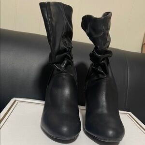 Women's Black Leather Boots
